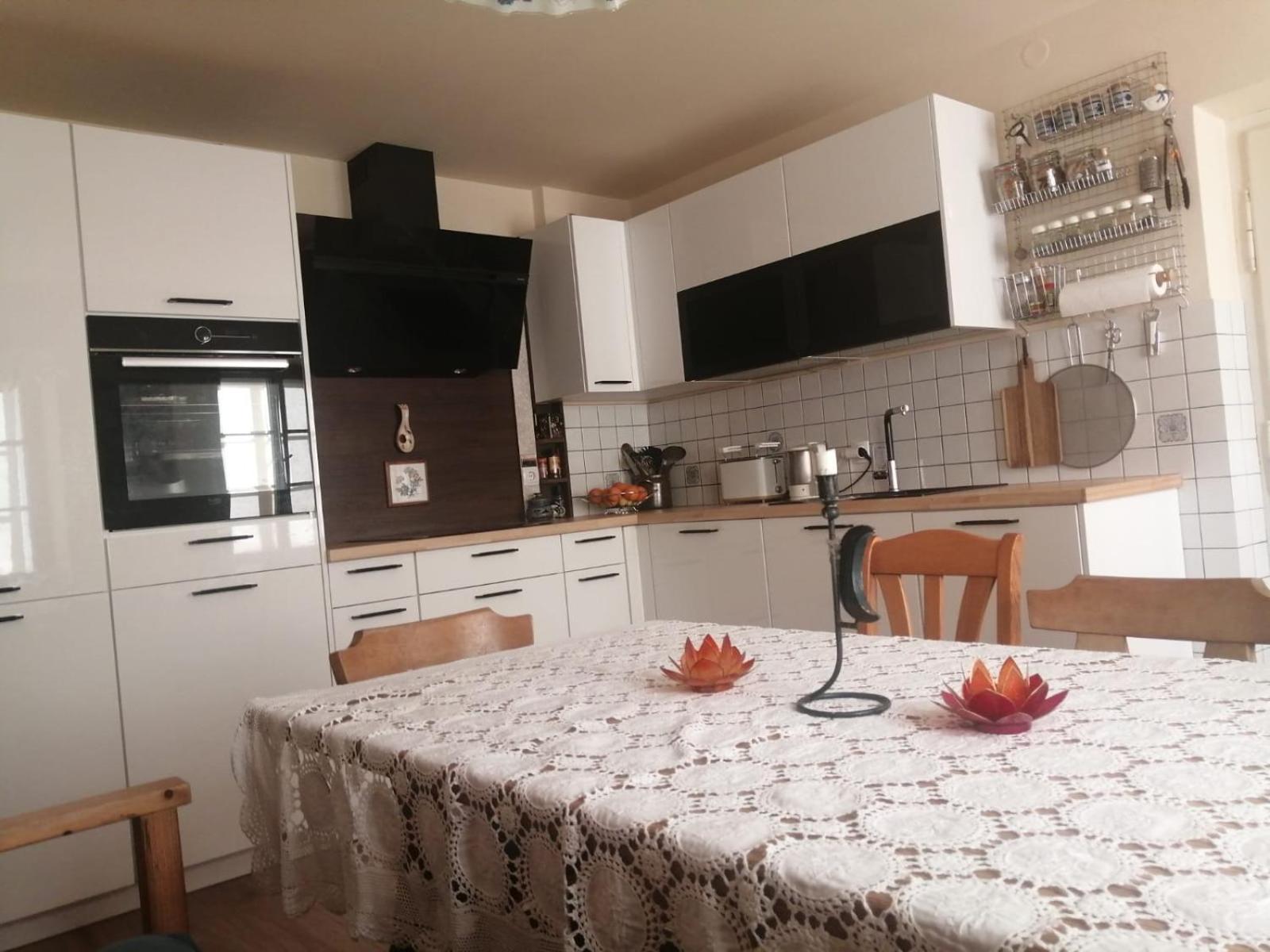 Marta'S House Guest House Bled Bagian luar foto